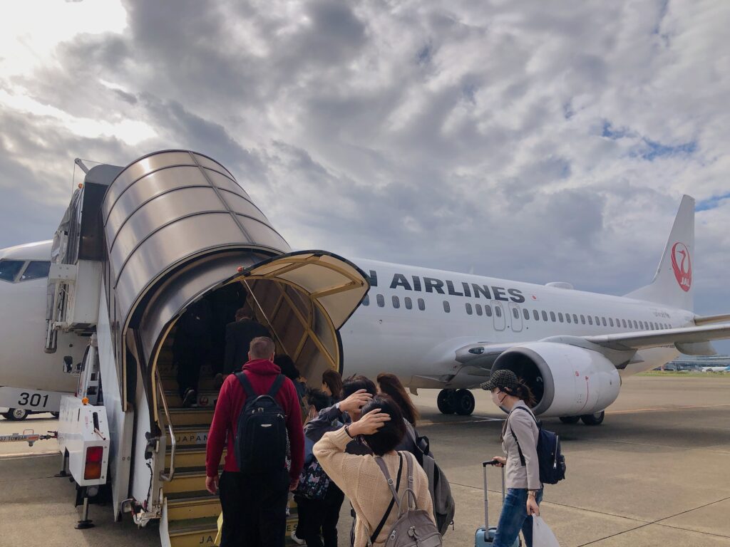 羽田空港を出発