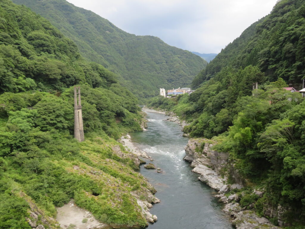 暴れ川で有名な吉野川