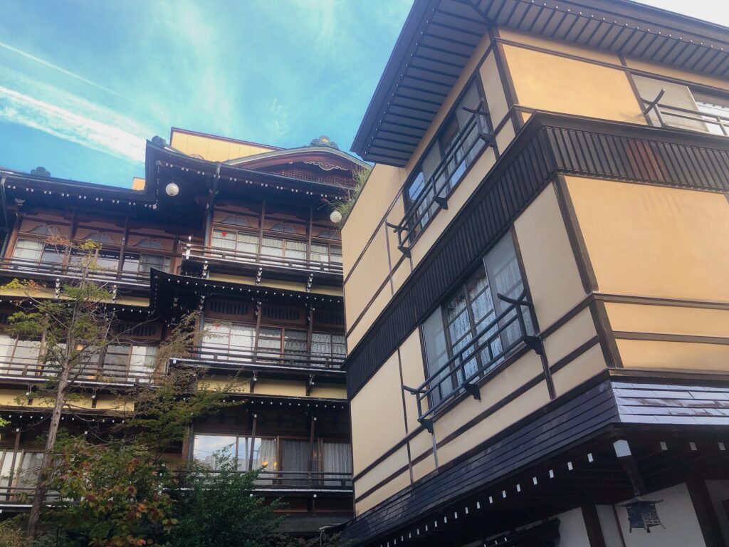 金具屋
ライトアップされている方がいいですね