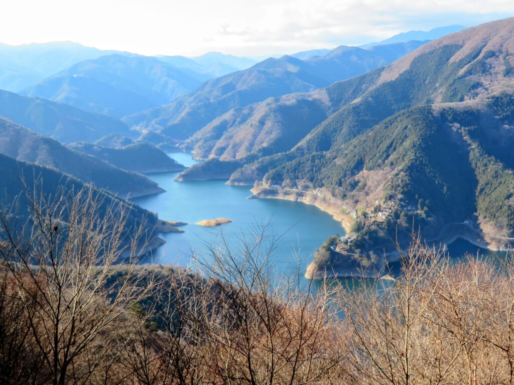 指沢山まで戻ってきました