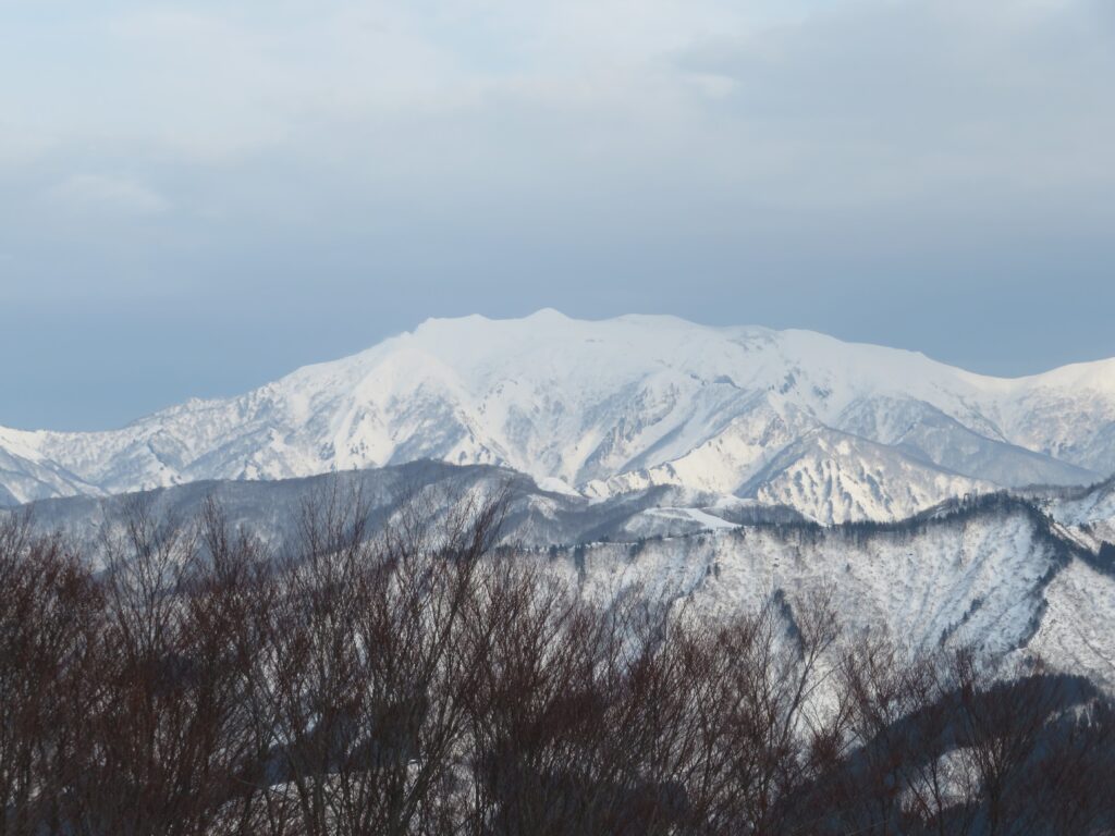 昨年登った百名山の巻機山(まきはたやま)
大好きな山のひとつです!