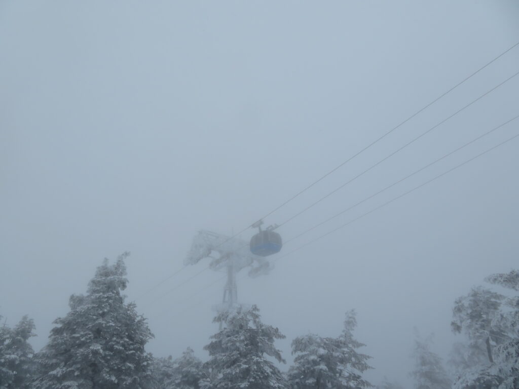蔵王ロープウェイ山頂線