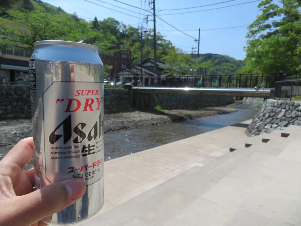 いつもの場所で下山ビール🍺