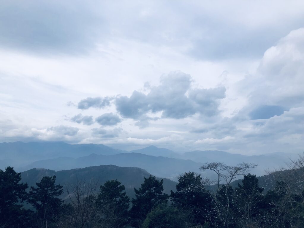 山頂到着!
富士山は雲の中