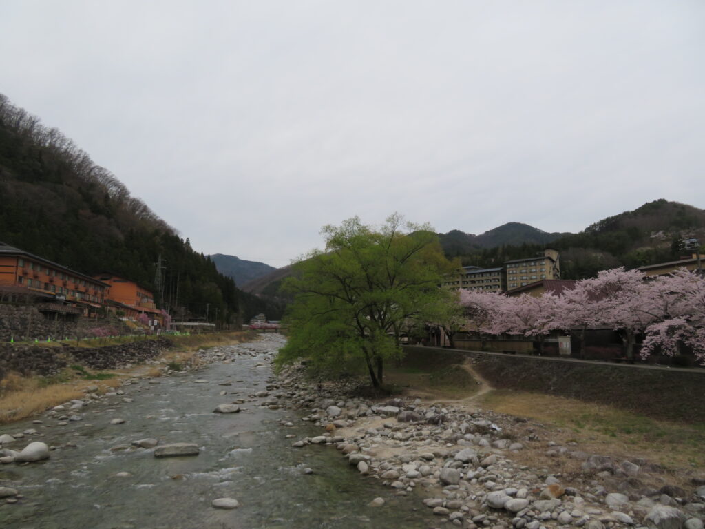 お気に入りの「思出橋」からの風景
