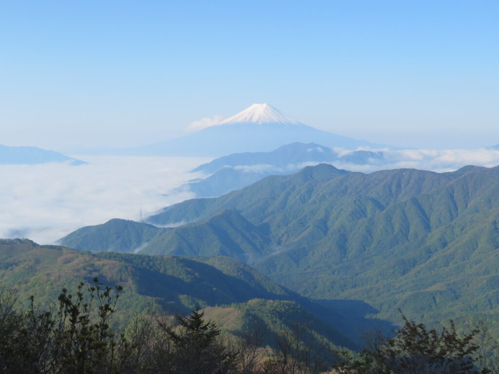 途中の展望スポット
素晴らしい景色です🌟