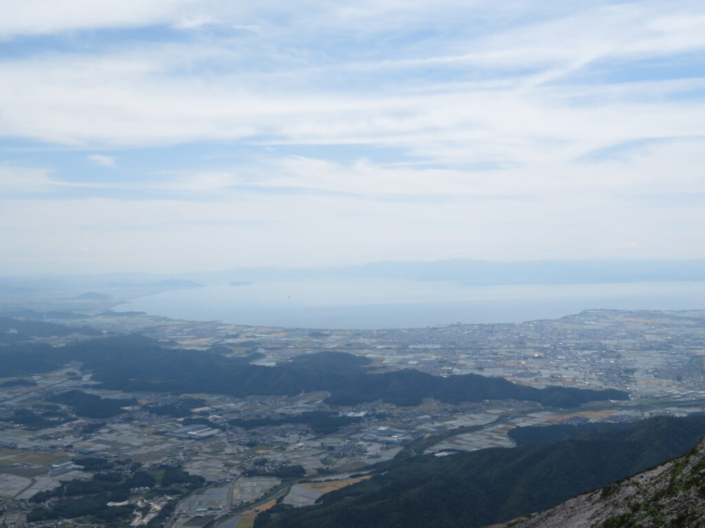 途中に琵琶湖展望スポットがありました