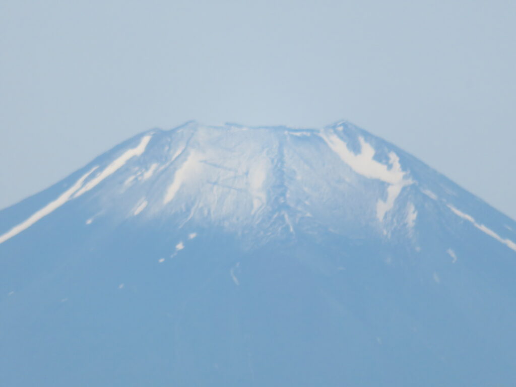 富士山の雪がだいぶ解けましたね