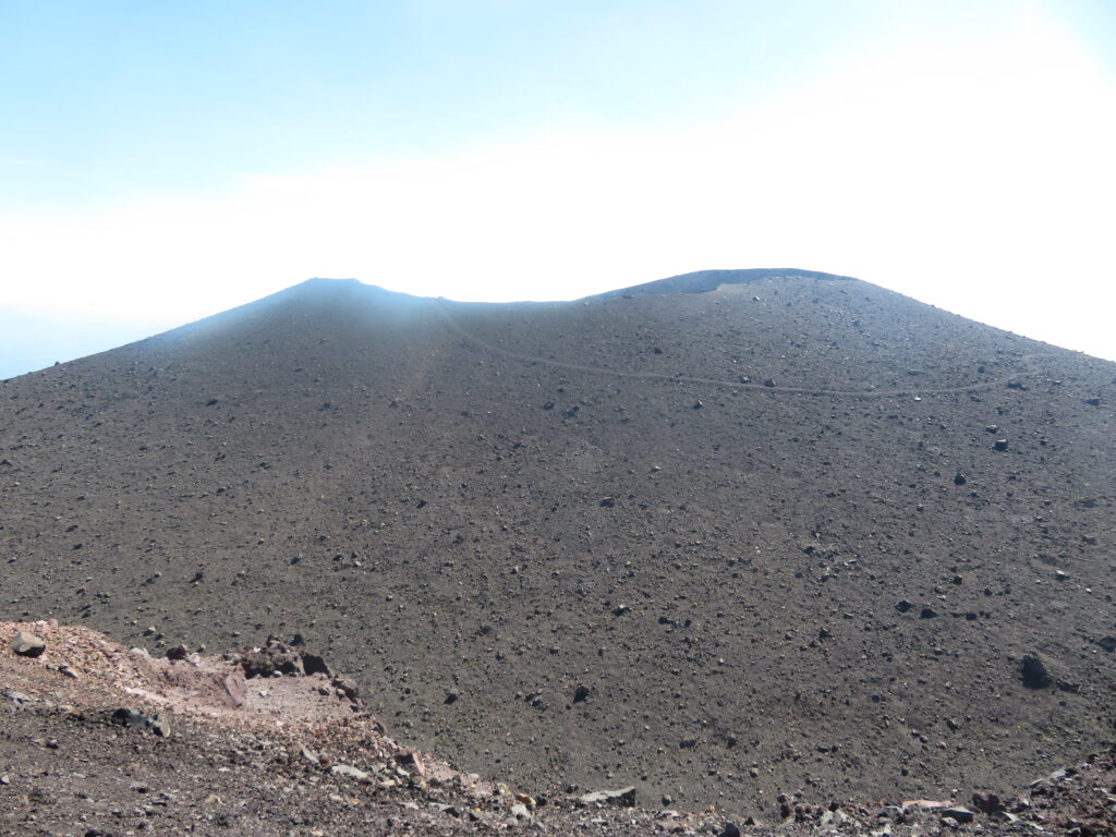 浅間山の山頂