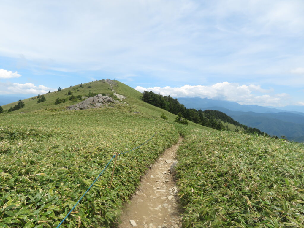 山頂まであと少し