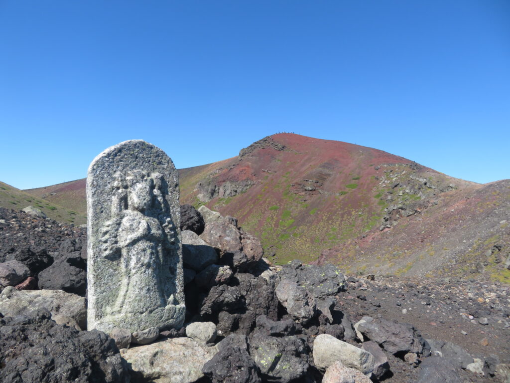 最後に山頂を振り返る