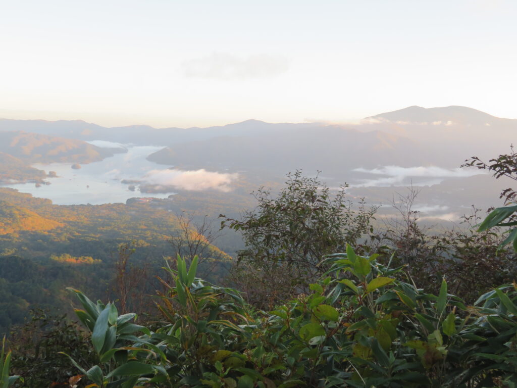 桧原湖と吾妻山
綺麗ですね！
