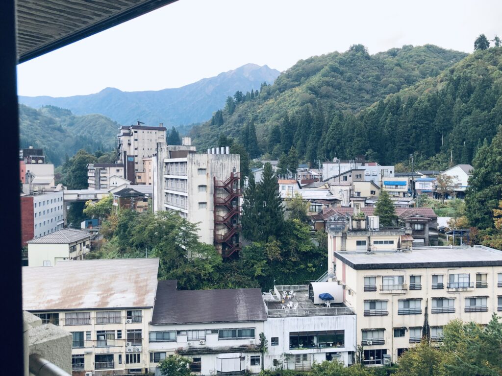 部屋から越後駒ヶ岳!
贅沢なひととき🥰
