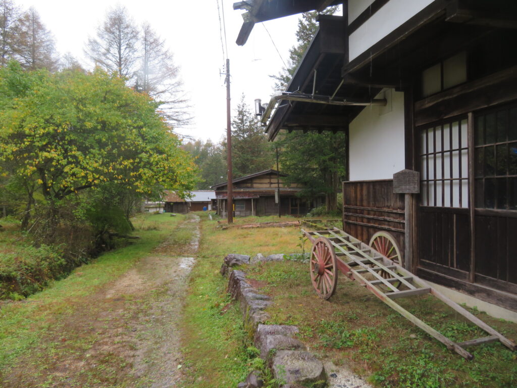 現役で使えそうな荷車
